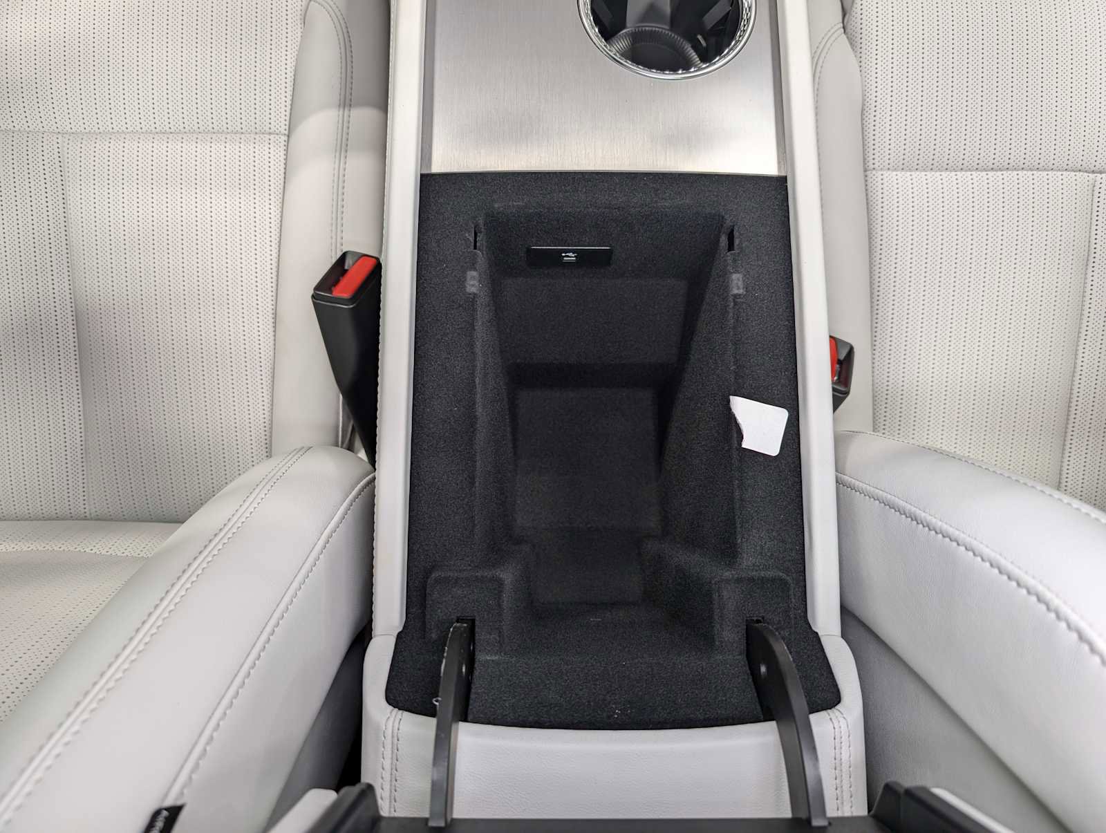 New 2026 Cadillac Vistiq Luxury image 18