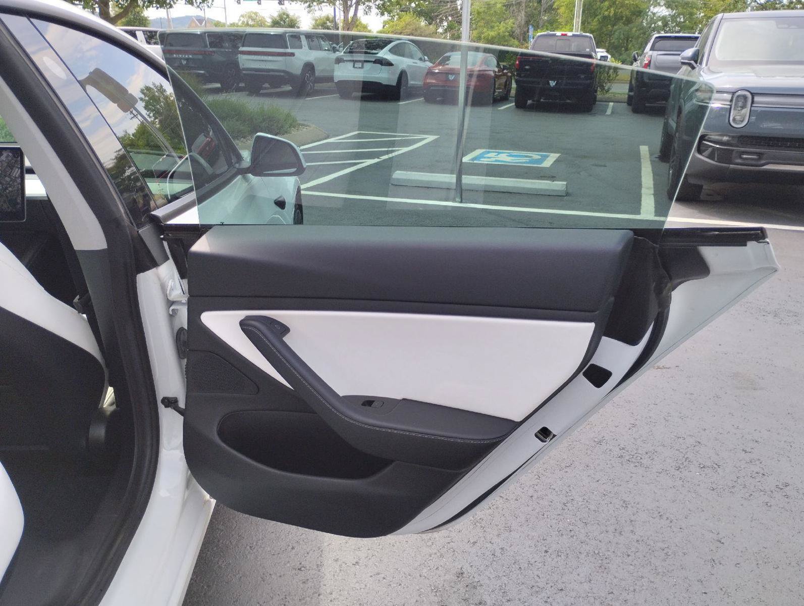 Used 2021 Tesla Model 3 Performance AWD/4WD image 17