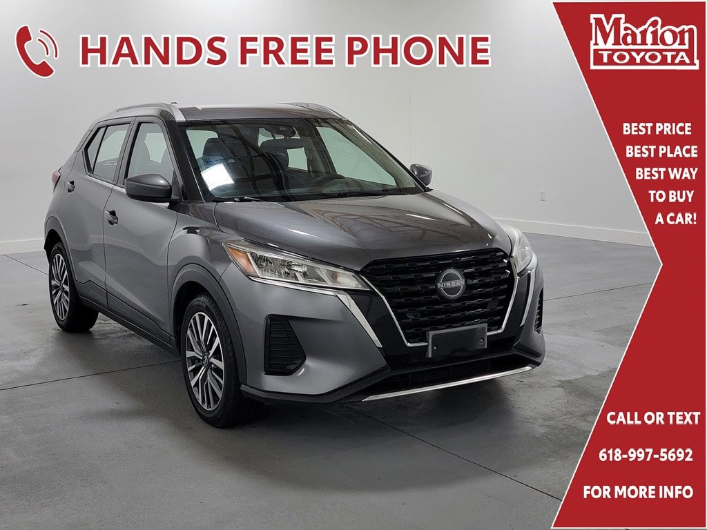 Used 2022 Nissan Kicks SV FWD image 1