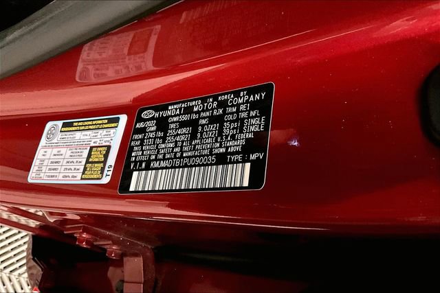 Used 2023 Genesis GV70 2.5T w/ Sport Prestige Package image 41