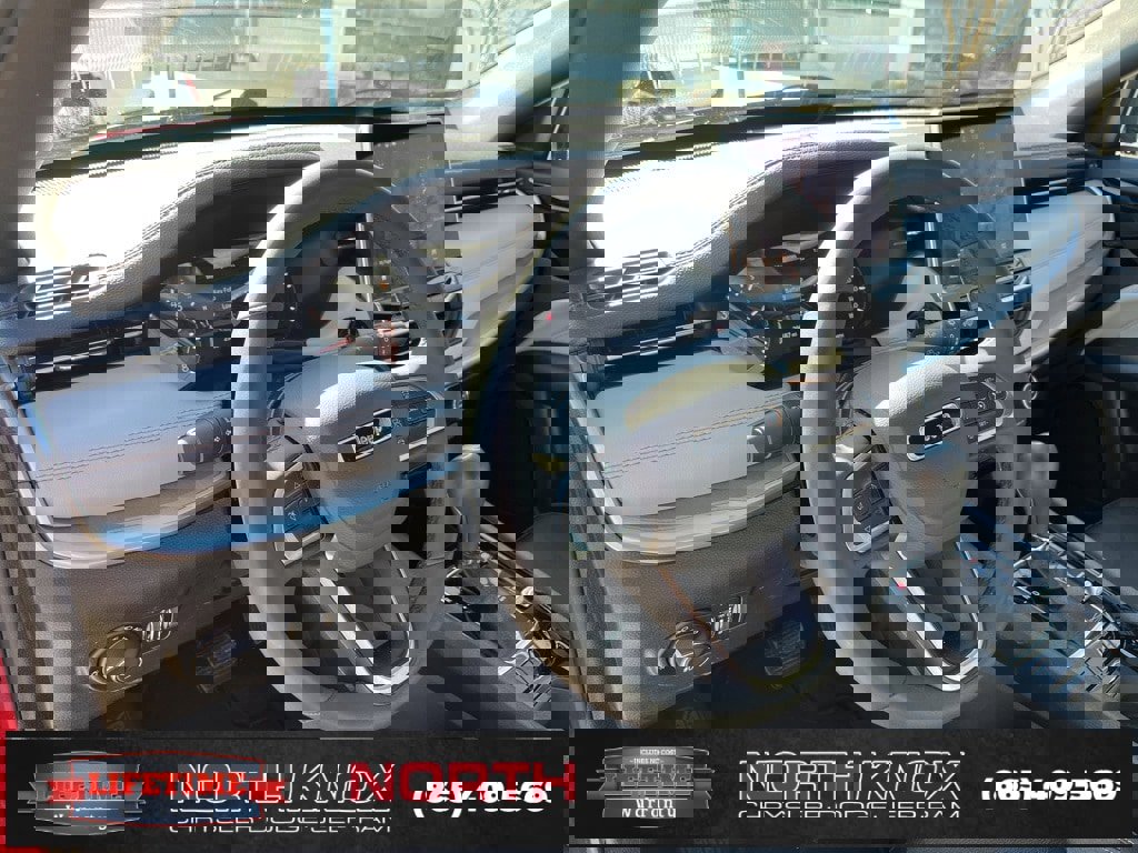 Used 2025 Jeep Compass Limited image 6