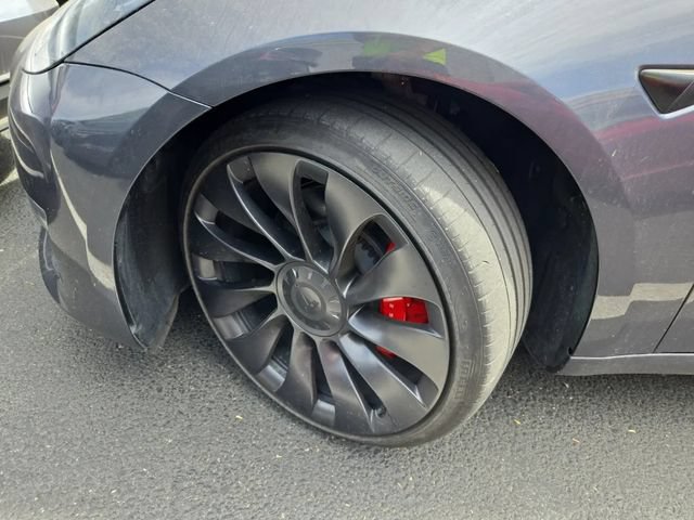 Used 2023 Tesla Model 3 Performance AWD/4WD image 3