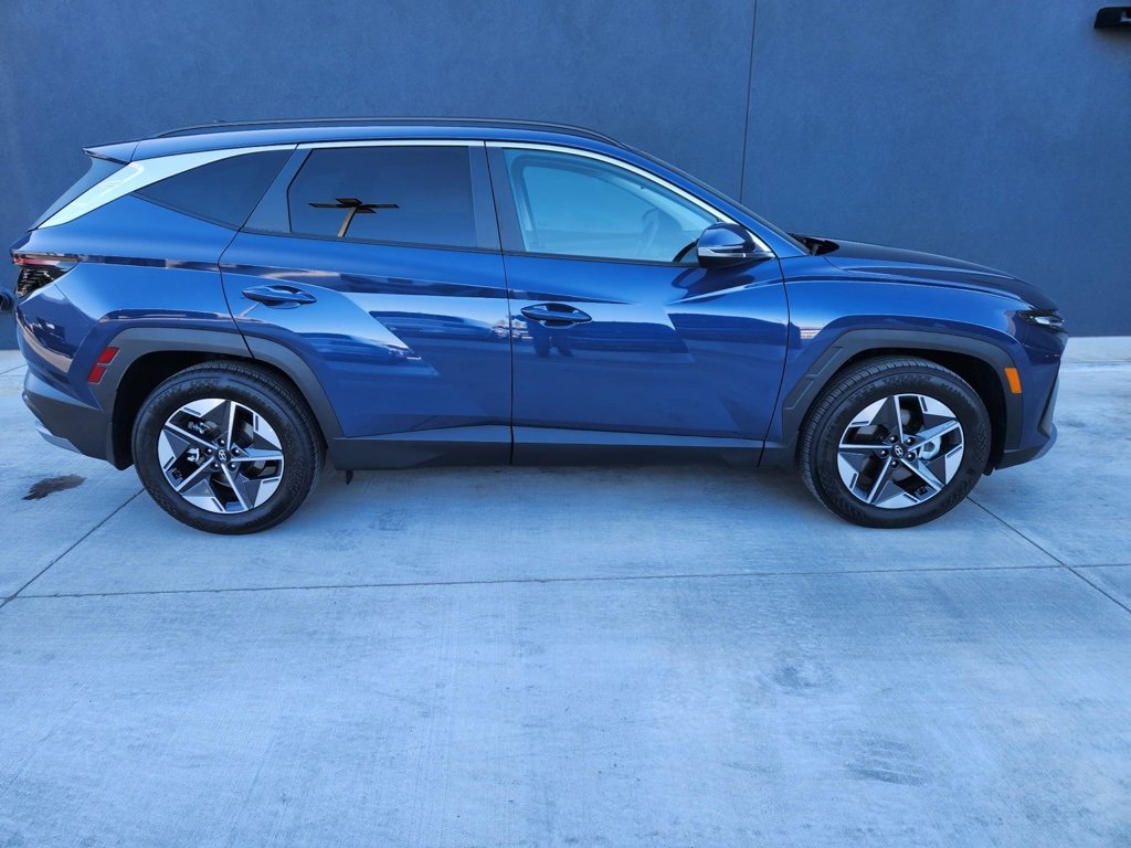Certified 2025 Hyundai Tucson SEL image 4