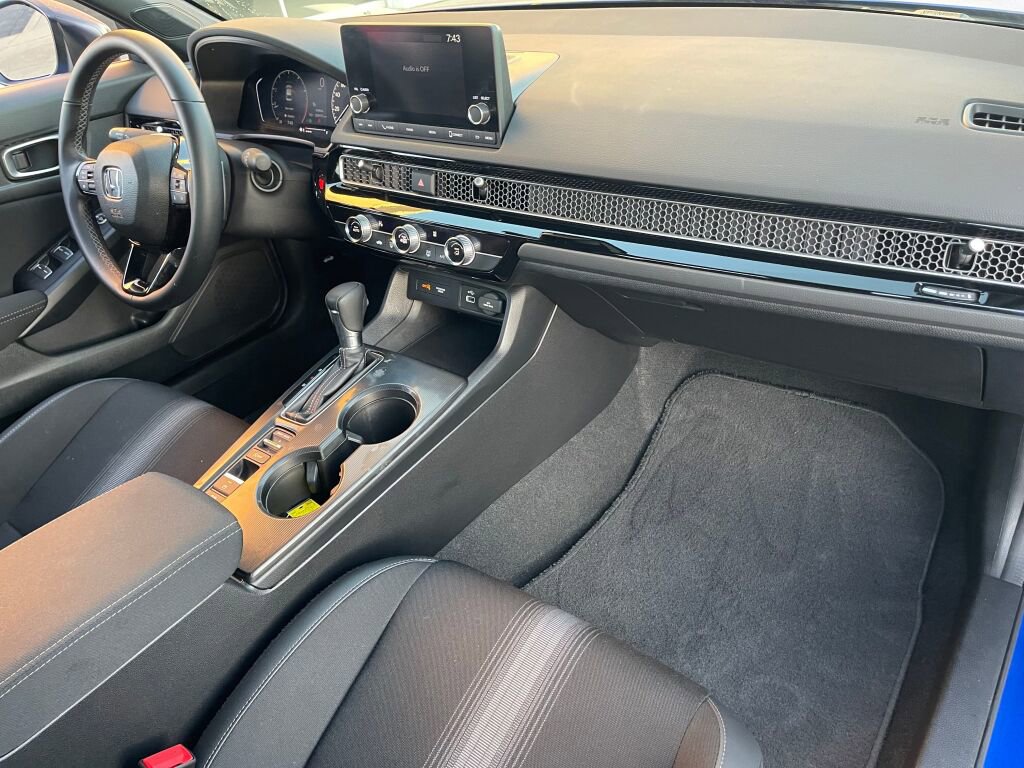 Used 2023 Honda Civic Sport image 20