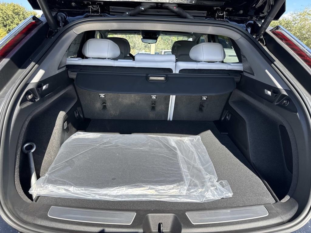 New 2026 Cadillac Optiq Sport 2 image 11