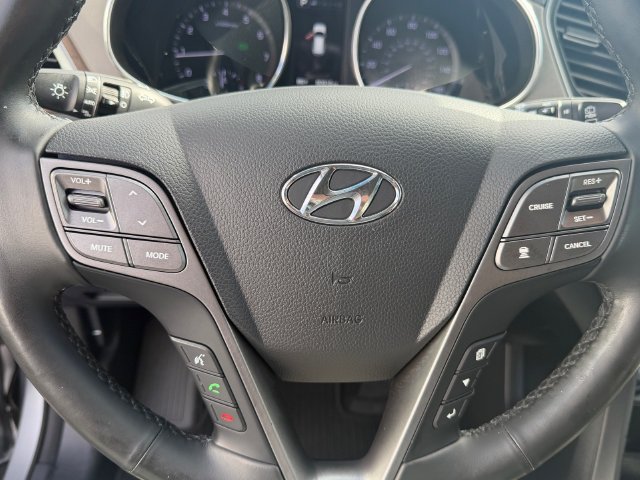 Used 2018 Hyundai Santa Fe Limited FWD image 25