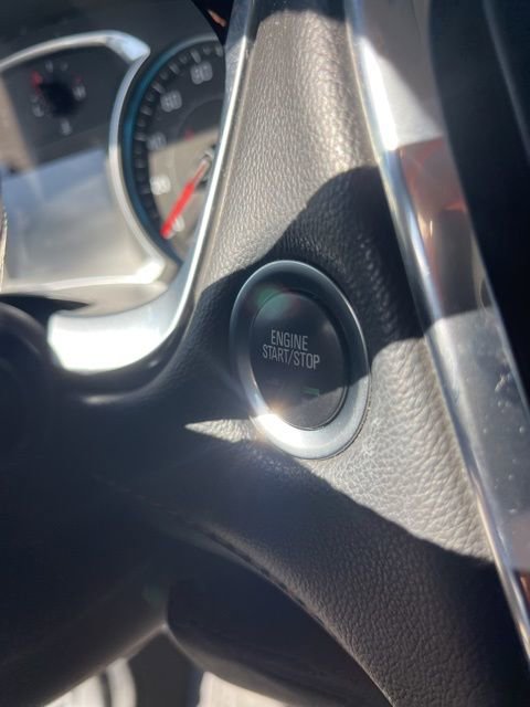 Used 2020 Chevrolet Traverse RS w/ LPO, Floor Liner Package image 22