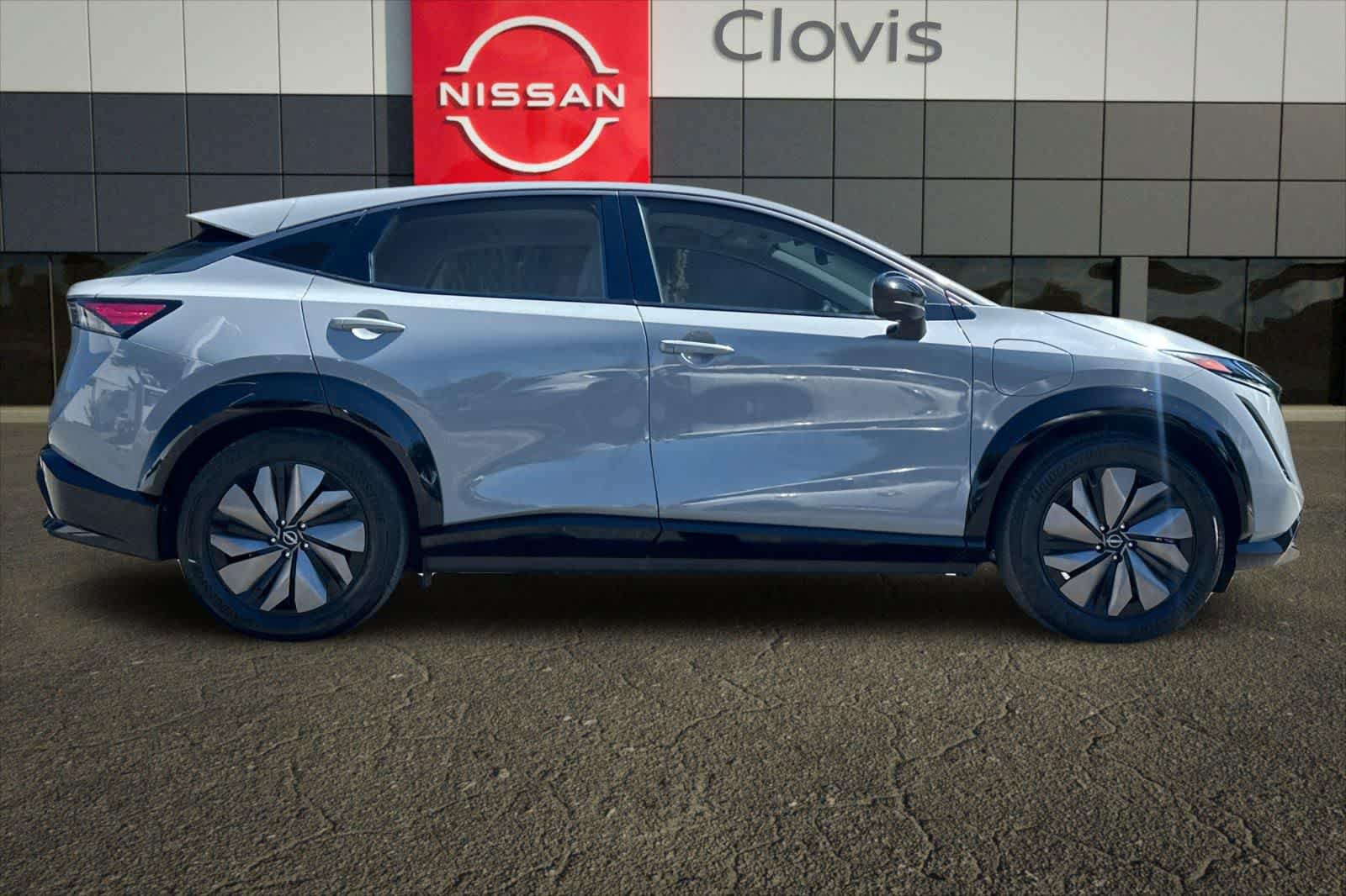 Certified 2024 Nissan Ariya AWD image 9