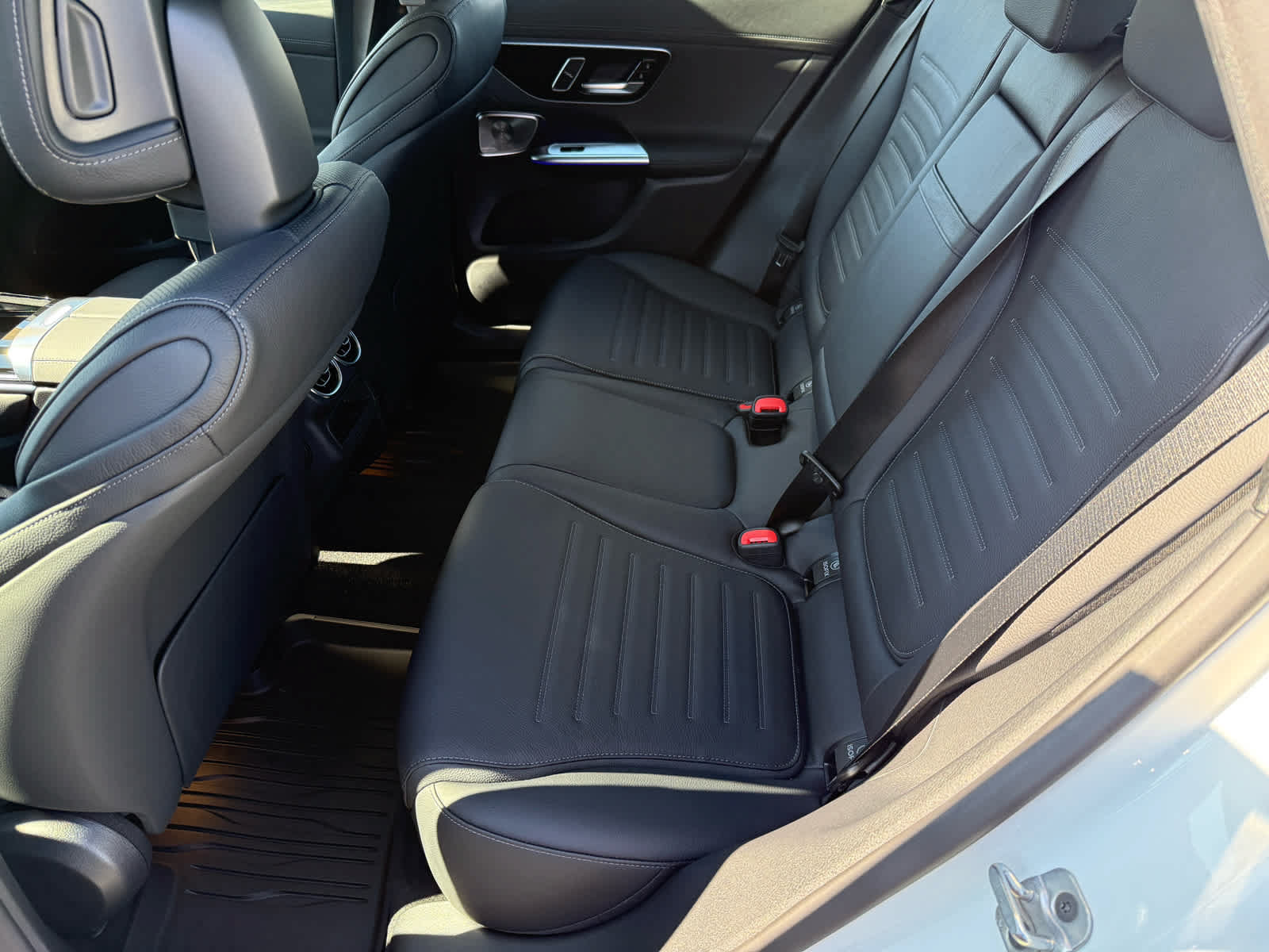 Certified 2026 Mercedes-Benz GLC 43 AMG 4MATIC image 11