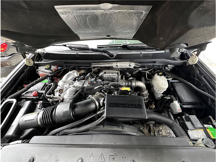 Used 2018 GMC Sierra 2500 Denali w/ Duramax Plus Package AWD/4WD image 28