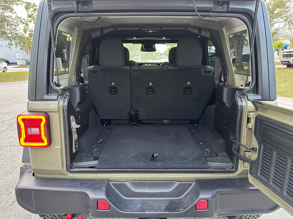 Used 2026 Jeep Wrangler Unlimited Rubicon image 7