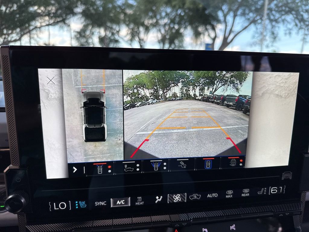 Used 2025 GMC Hummer EV 3X AWD/4WD image 41