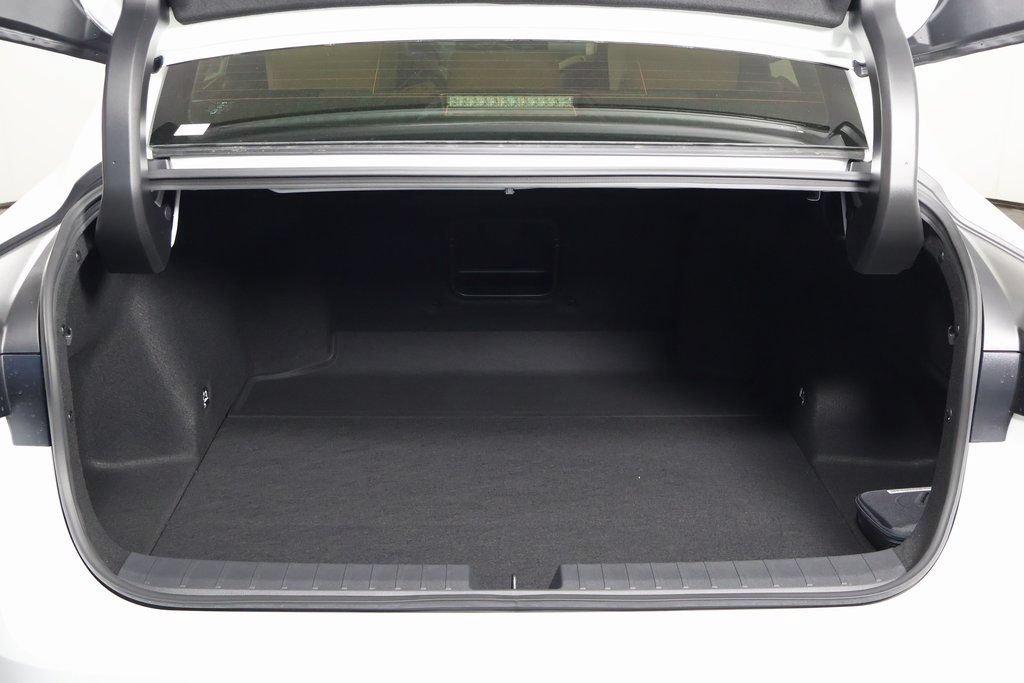 New 2026 Lexus ES 350e w/ Convenience Package FWD image 8