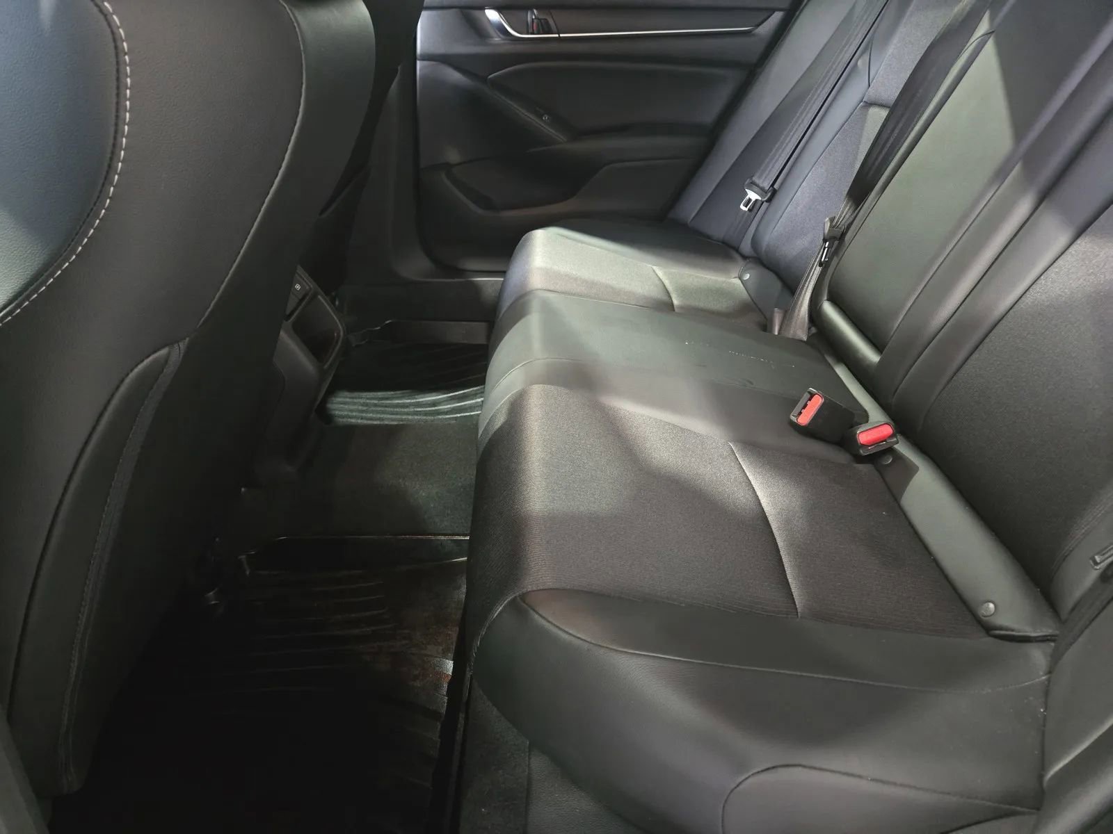 Used 2021 Honda Accord Sport image 12