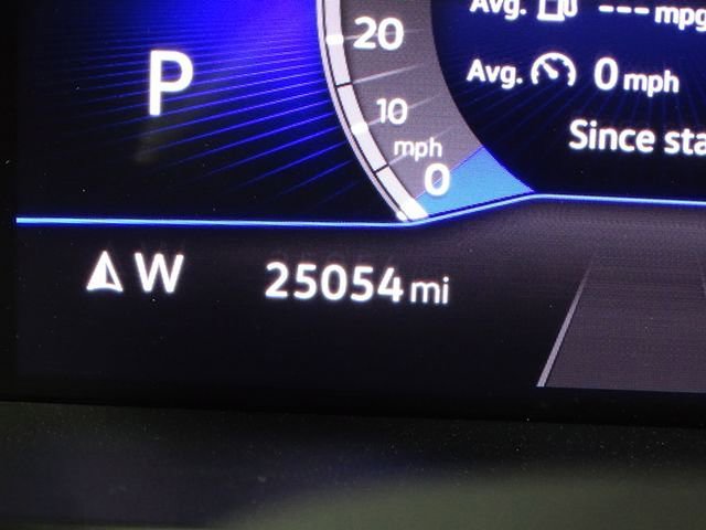 Used 2024 Volkswagen Tiguan SE image 39