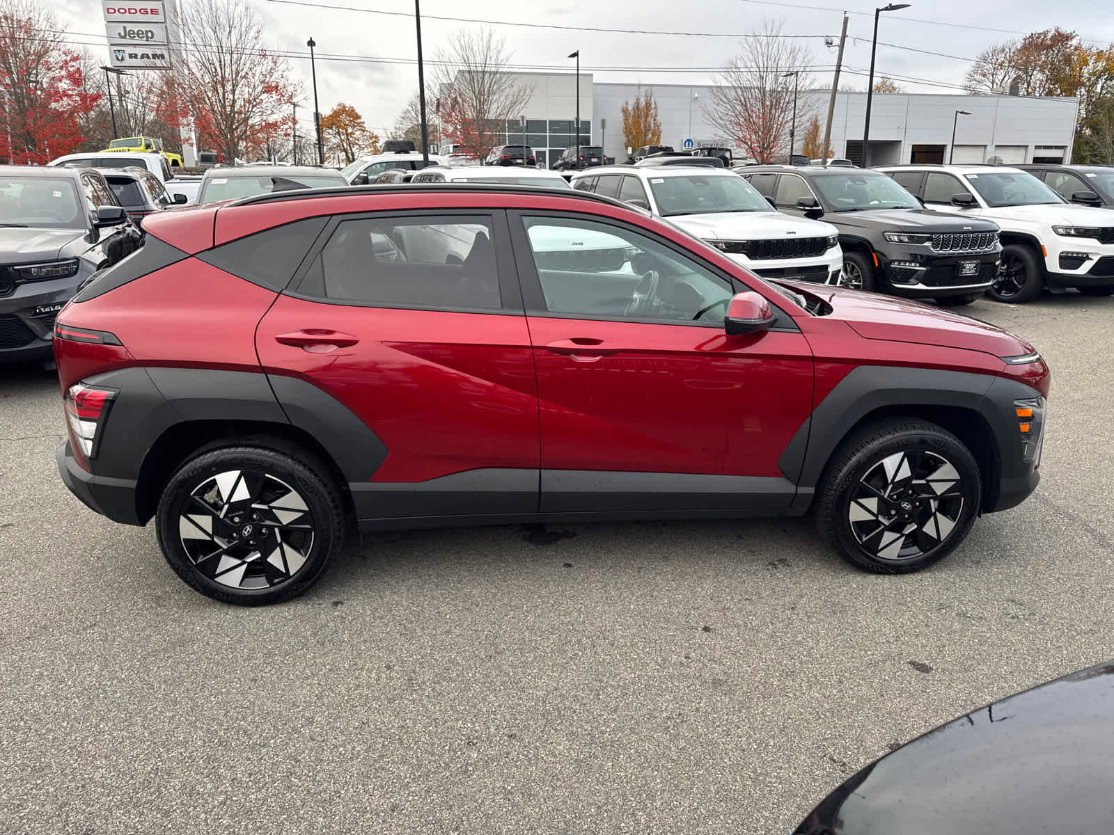 Used 2024 Hyundai Kona SEL w/ Convenience Package image 7
