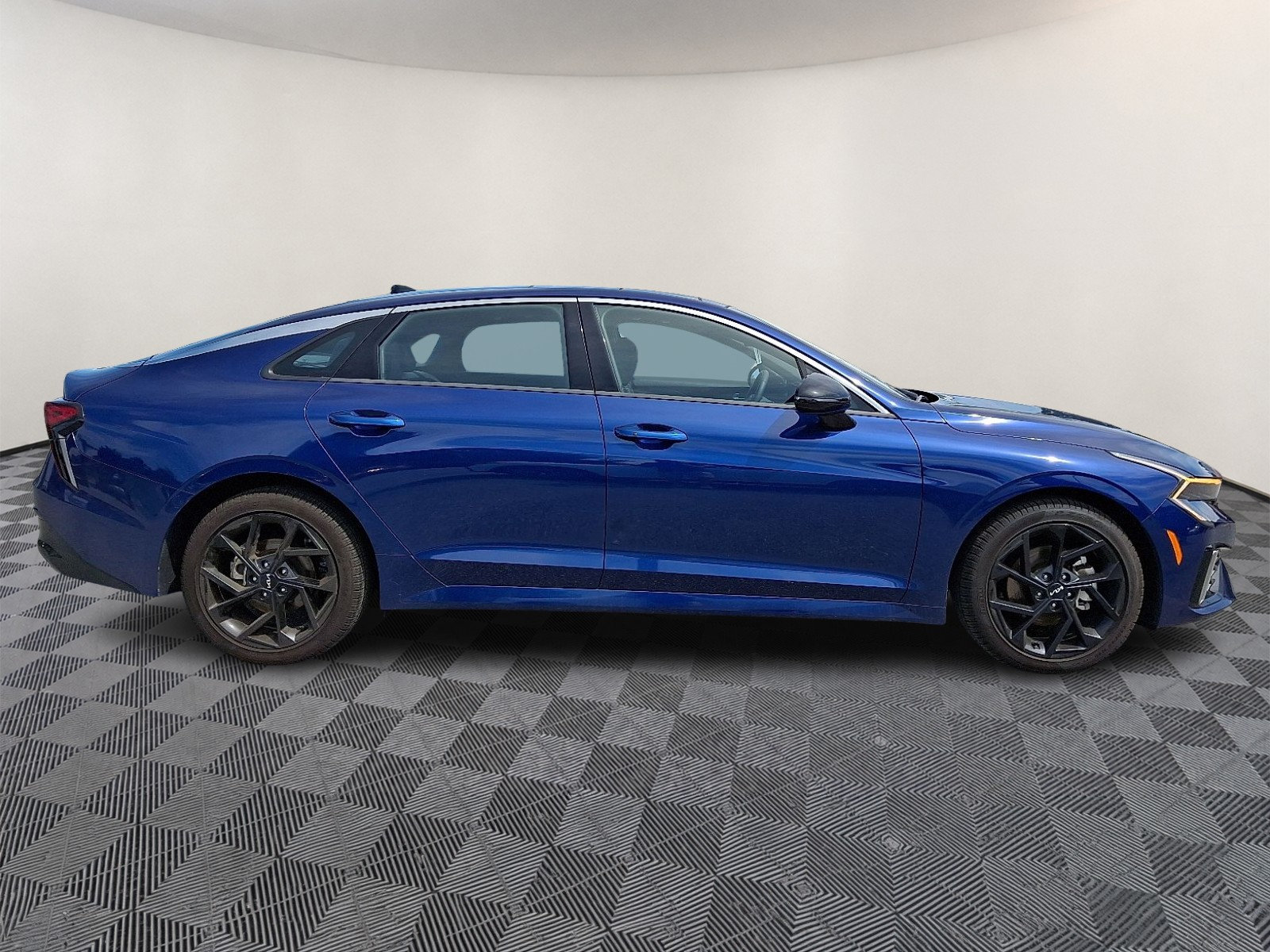 Certified 2026 Kia K5 GT-Line w/ GT-Line Premium Package FWD image 7