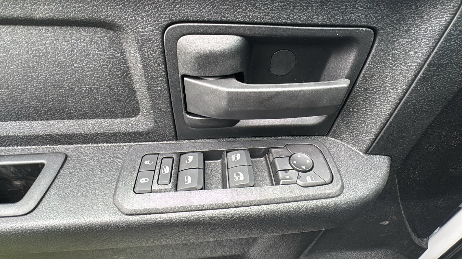 New 2026 RAM 4500 Tradesman AWD/4WD image 10
