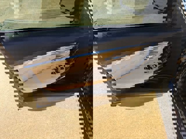 Used 2017 BMW 330i xDrive Sedan image 12