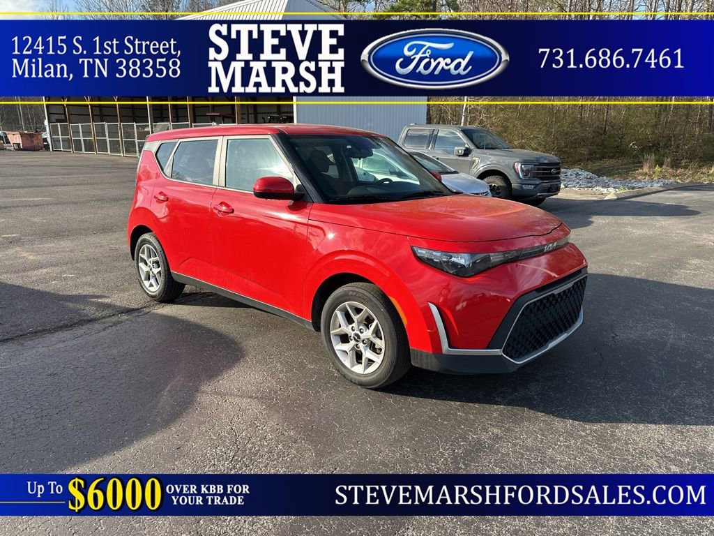 Used 2024 Kia Soul S image 1