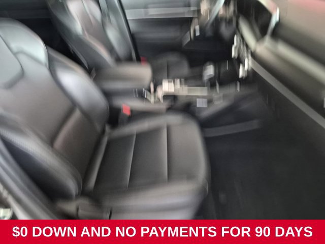 Used 2025 Kia Telluride S FWD image 32
