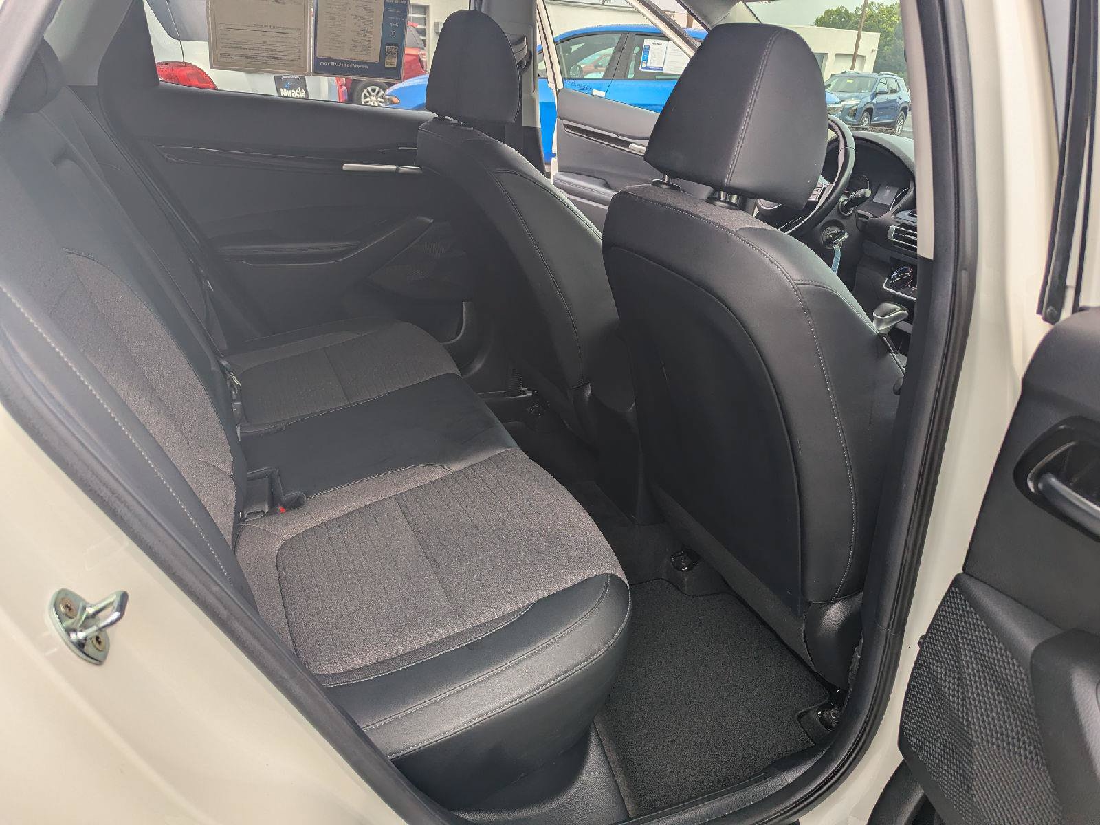 Used 2021 Kia Seltos S AWD/4WD image 28