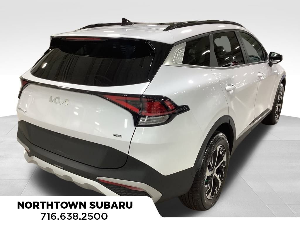 Used 2025 Kia Sportage EX w/ Premium Package image 7