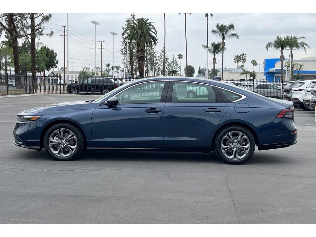 Certified 2025 Honda Accord EX-L image 2