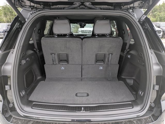 New 2026 Jeep Grand Cherokee L Limited w/ Limited Altitude Package RWD image 13