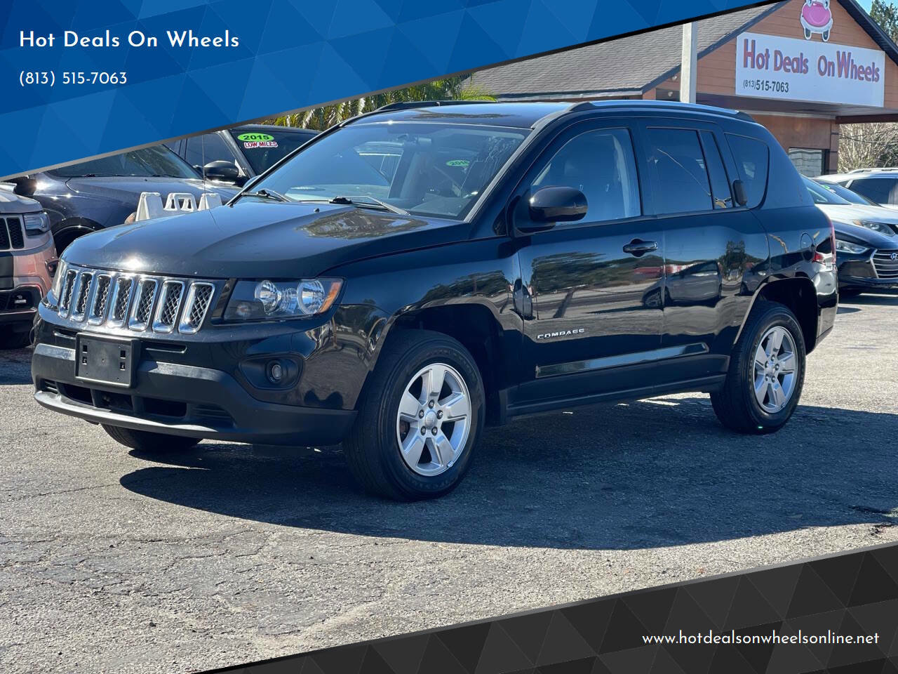 Used 2014 Jeep Compass Latitude image 1