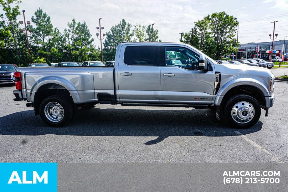 Used 2023 Ford F450 Platinum w/ Camper Package AWD/4WD image 9