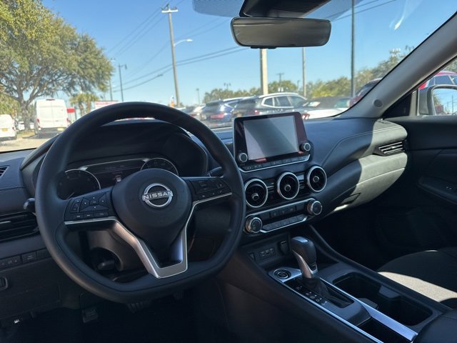 Used 2024 Nissan Sentra SV image 18
