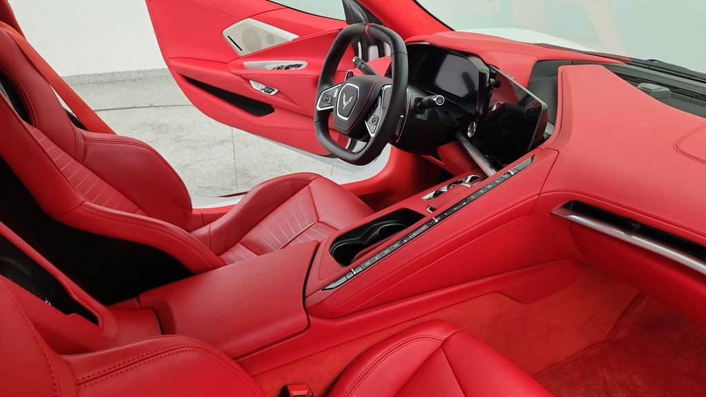 Used 2023 Chevrolet Corvette Stingray Premium Conv w/ Z51 Performance Package RWD image 37