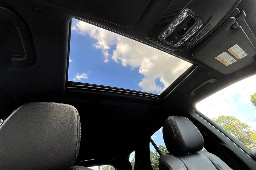 Certified 2025 Mercedes-Benz GLE 450 4MATIC image 17