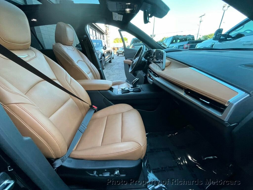 Used 2024 Cadillac XT4 Sport image 23