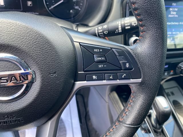 Used 2021 Nissan Kicks SR w/ Interior Electronics Package FWD image 20