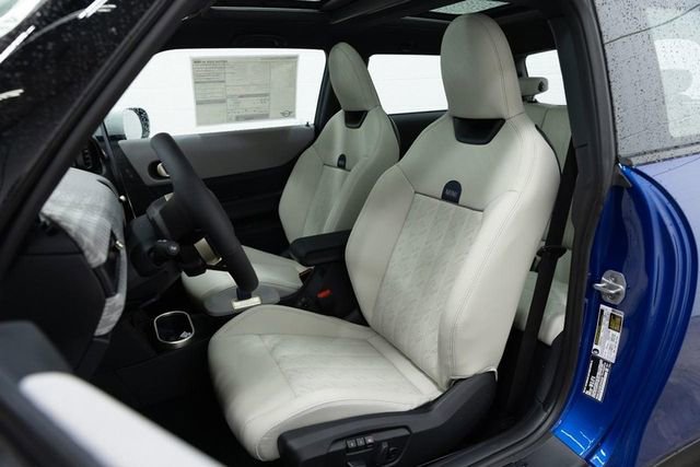 Certified 2025 MINI Cooper S image 22