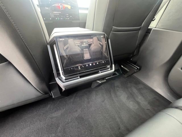 Used 2024 Tesla Cybertruck Cyberbeast AWD/4WD image 28