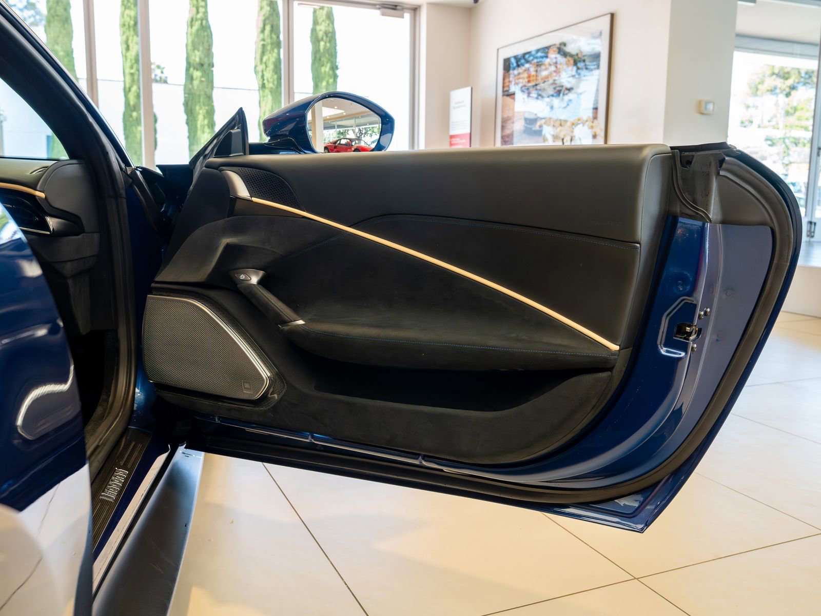Used 2021 Ferrari Roma RWD image 25