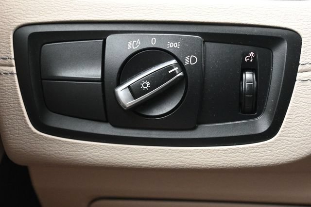 Used 2022 BMW X1 sDrive28i w/ Premium Package FWD image 23