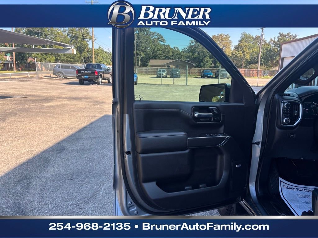 Used 2019 GMC Sierra 1500 AT4 w/ AT4 Premium Package image 11