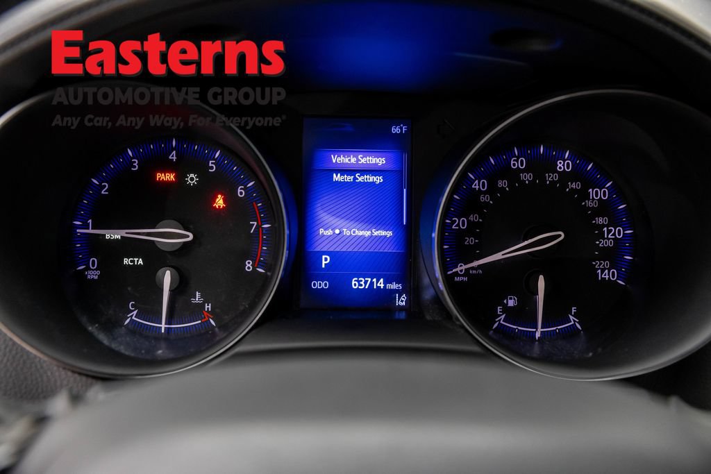 Used 2018 Toyota C-HR XLE FWD image 18