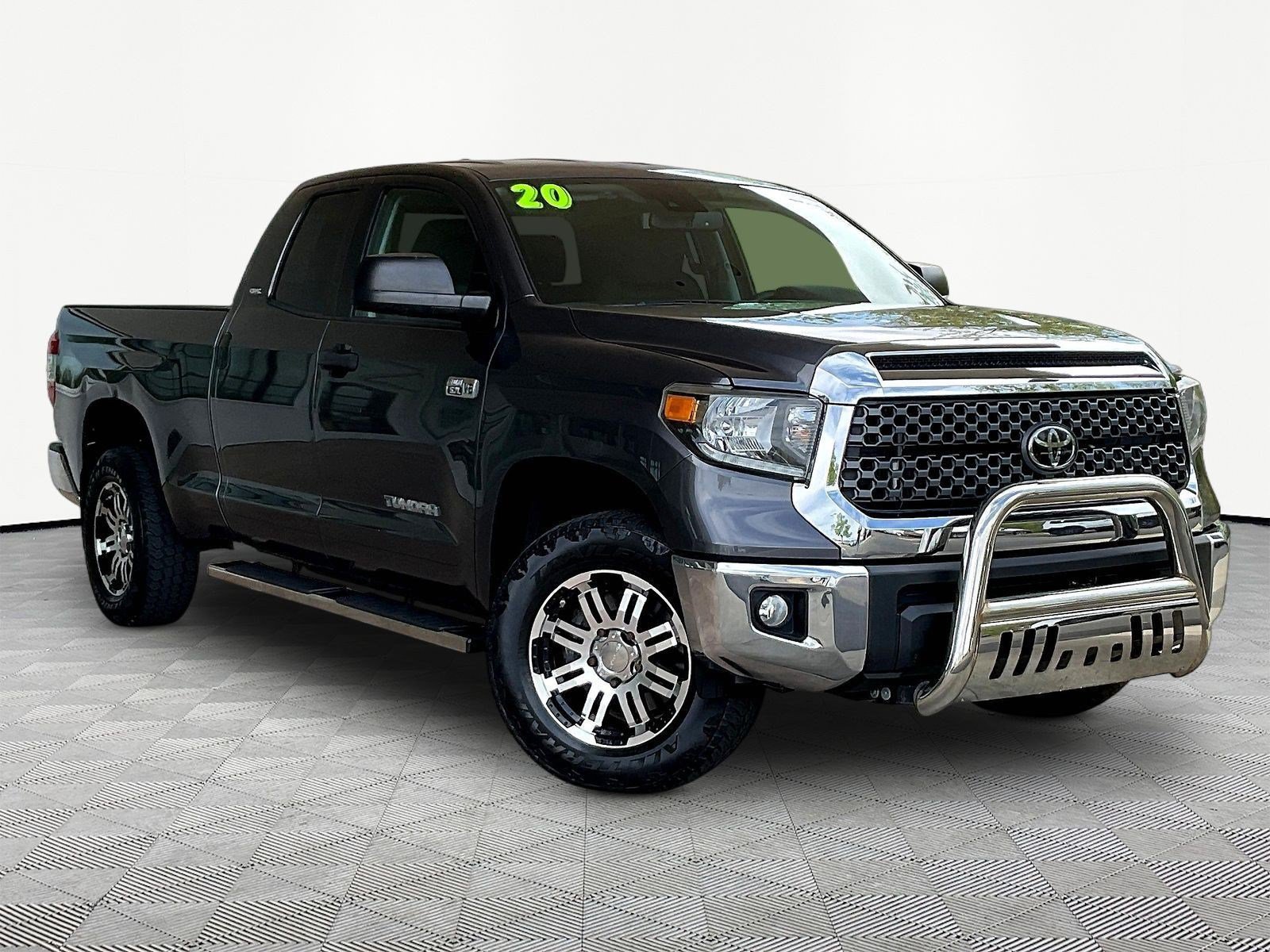Used 2020 Toyota Tundra SR5 w/ SR5 Upgrade Package AWD/4WD image 3