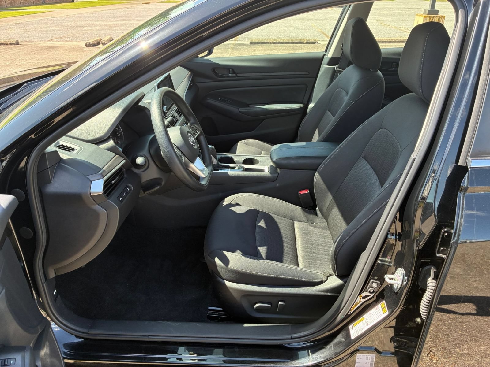 Used 2026 Nissan Altima 2.5 SV FWD image 26