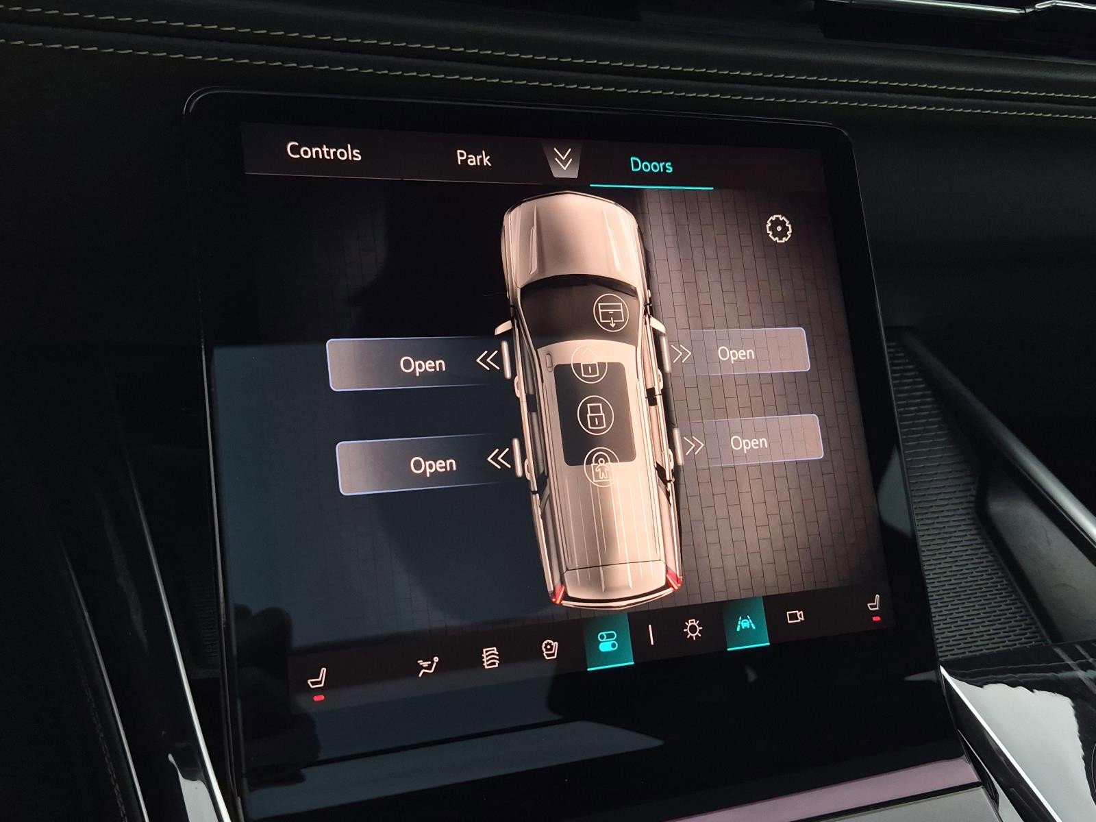 Used 2025 Cadillac Escalade Sport w/ Touring Package RWD image 38