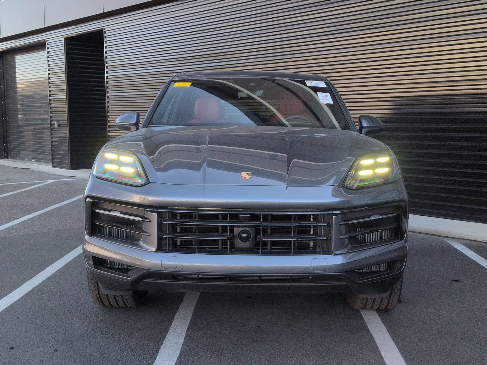 Certified 2025 Porsche Cayenne S AWD/4WD image 10