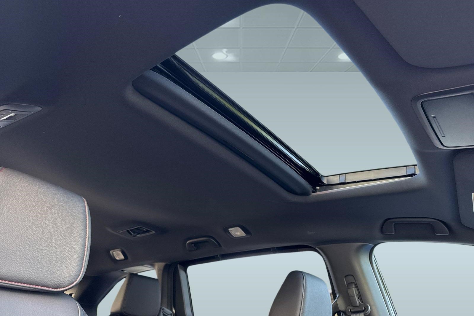 New 2026 Honda Odyssey Sport-L image 25