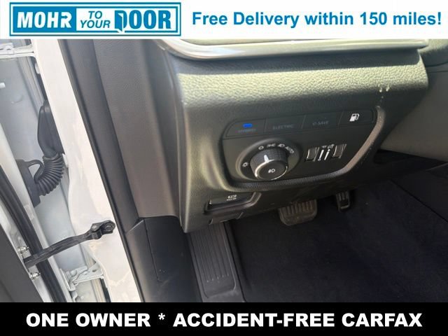Used 2023 Jeep Grand Cherokee Overland w/ Advanced Protech Group III AWD/4WD image 17
