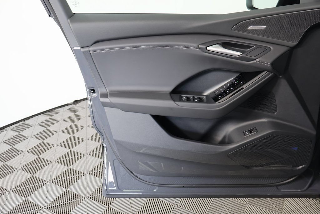 New 2027 Audi Q6 e-tron Premium Plus AWD/4WD image 7