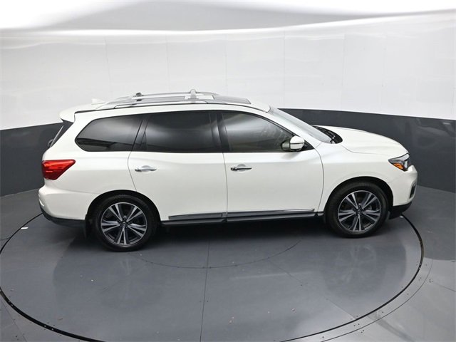 Used 2019 Nissan Pathfinder Platinum image 29